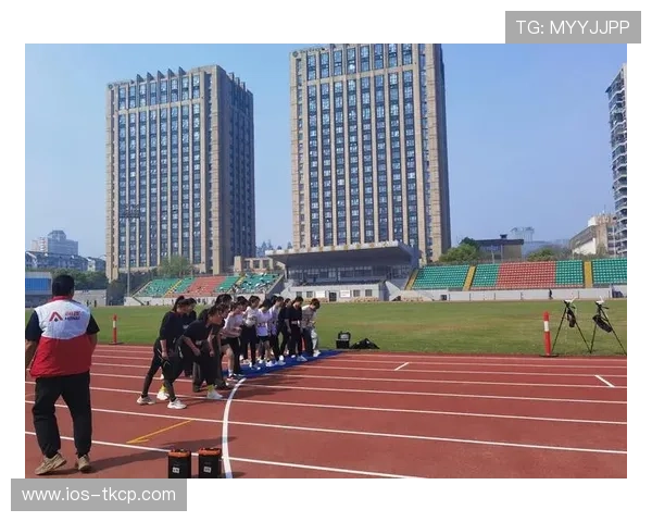 孙明明站立摸高纪录刷新探索运动员极限表现的科学与技巧分析